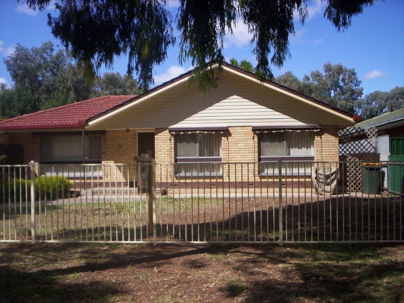 15 Arrow Crescent, Paralowie SA 5108