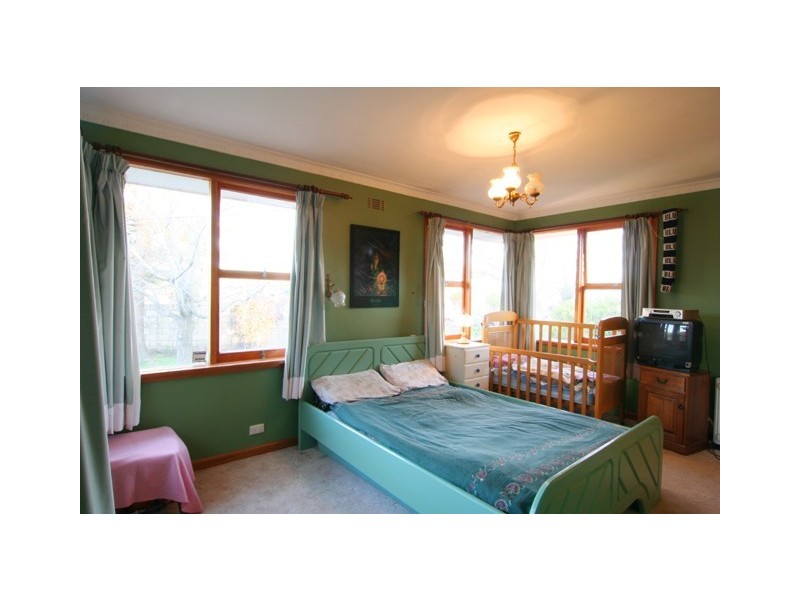 47 Bill Grove, Mowbray TAS 7248