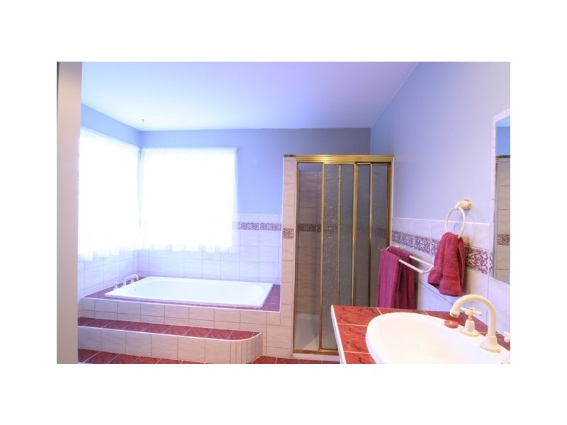 1 Daitom Place, Trevallyn TAS 7250
