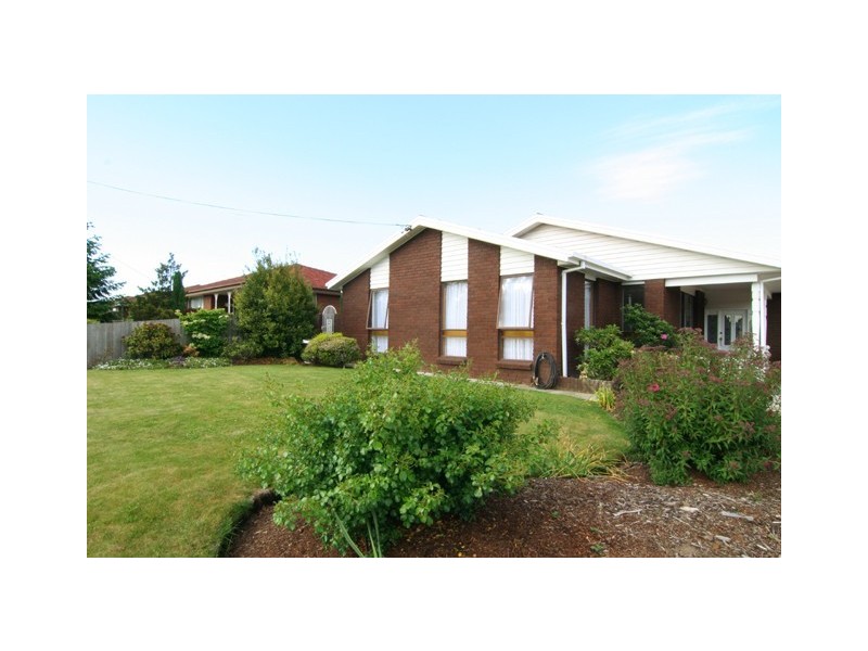 22 Packham Street, Newnham TAS 7248
