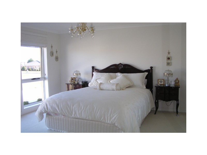 8 Trafalgar Drive, Prospect Vale TAS 7250