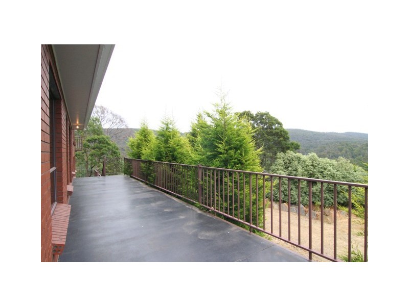 11 Lakeview Court, Blackstone Heights TAS 7250