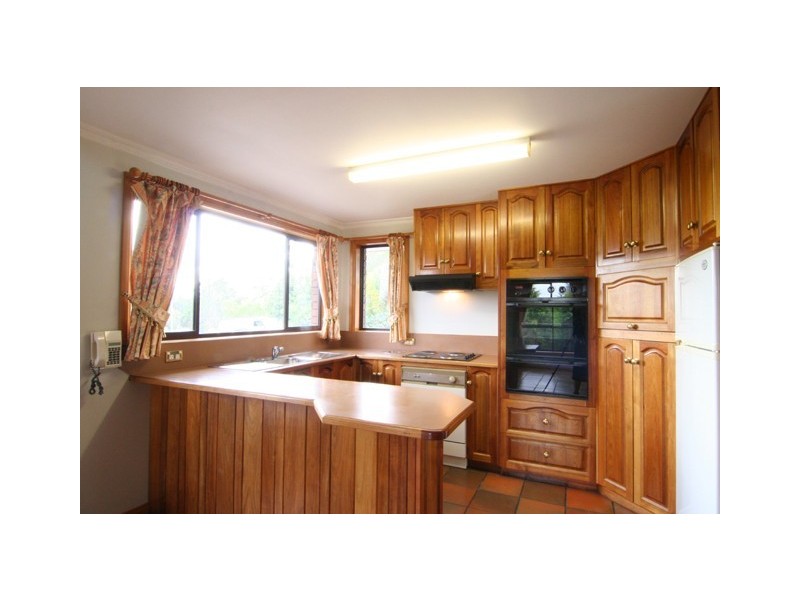 11 Lakeview Court, Blackstone Heights TAS 7250