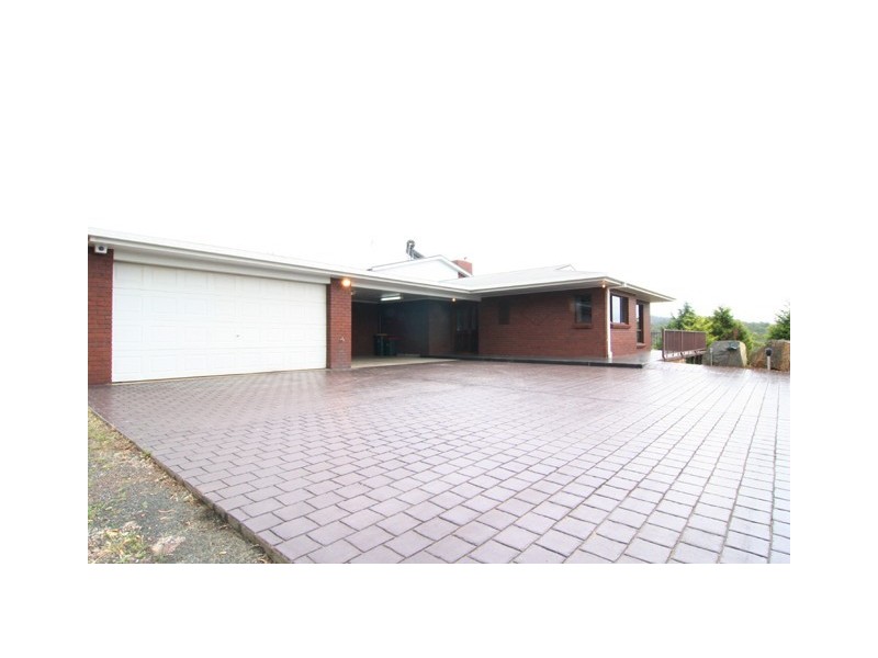 11 Lakeview Court, Blackstone Heights TAS 7250