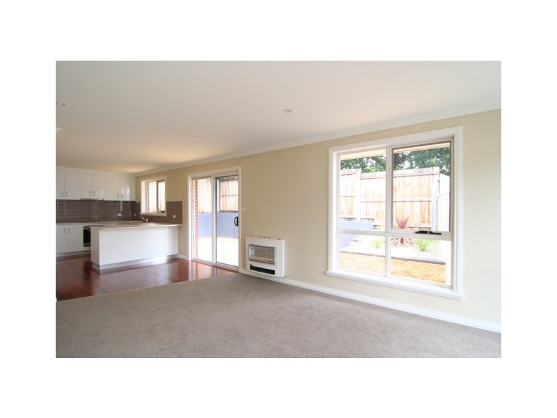 2/26 Bennett Street, South Launceston TAS 7249