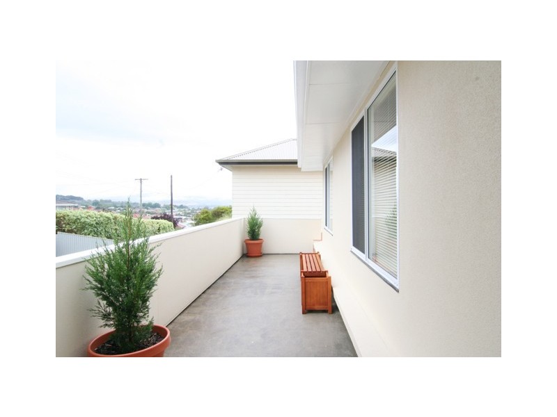 33 Bond Street, Kings Meadows TAS 7249