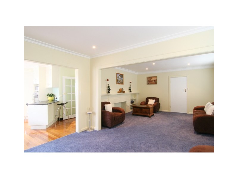 33 Bond Street, Kings Meadows TAS 7249