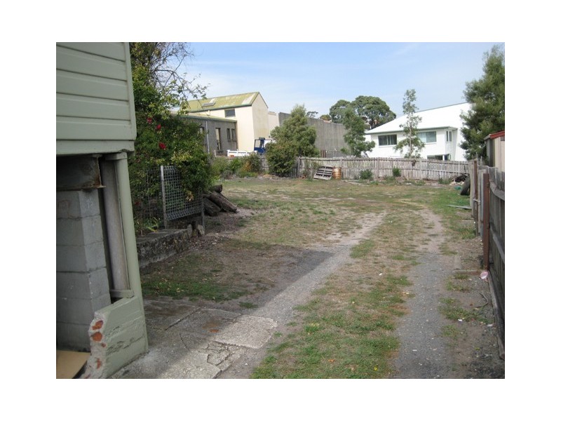 8 Quarantine Road, Kings Meadows TAS 7249