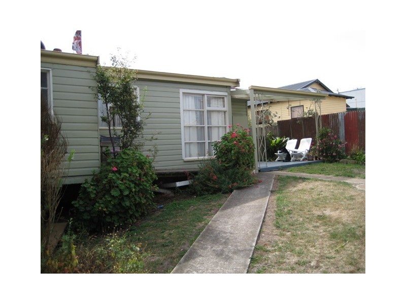 8 Quarantine Road, Kings Meadows TAS 7249