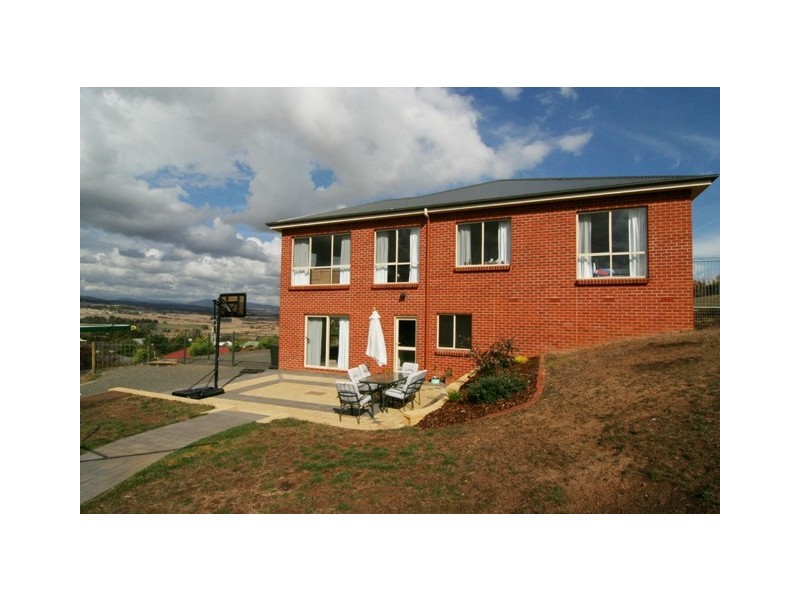 4 Carrera Street, Norwood TAS 7250
