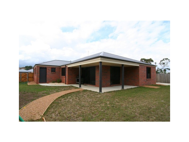 30 Bethune Place, Newnham TAS 7248