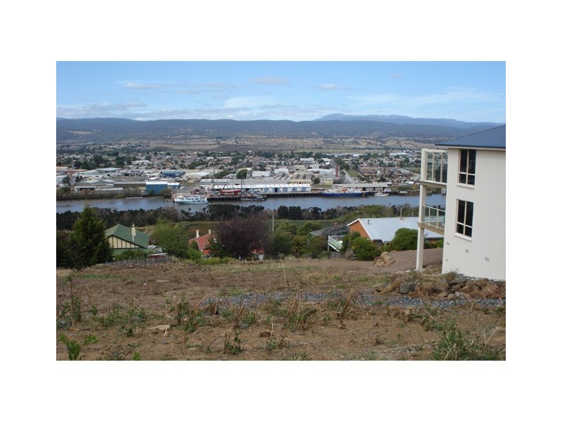 40 Floreat Crescent, Trevallyn TAS 7250