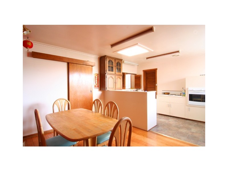 15 Arnold Street, Newnham TAS 7248