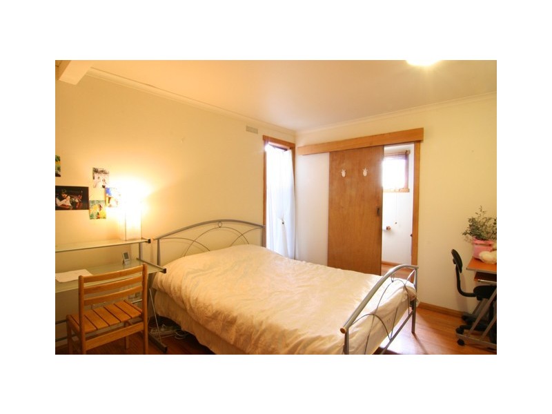 15 Arnold Street, Newnham TAS 7248