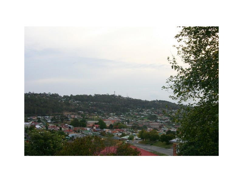 76 Lawrence Vale Road, South Launceston TAS 7249