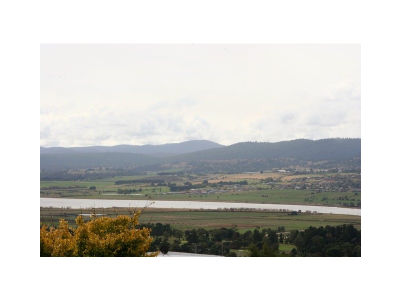 6 Gourlay Court, Trevallyn TAS 7250