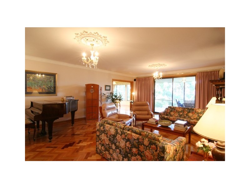 9 Far View Avenue, Riverside TAS 7250