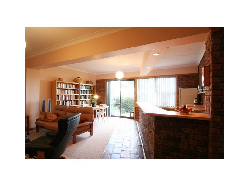 9 Far View Avenue, Riverside TAS 7250