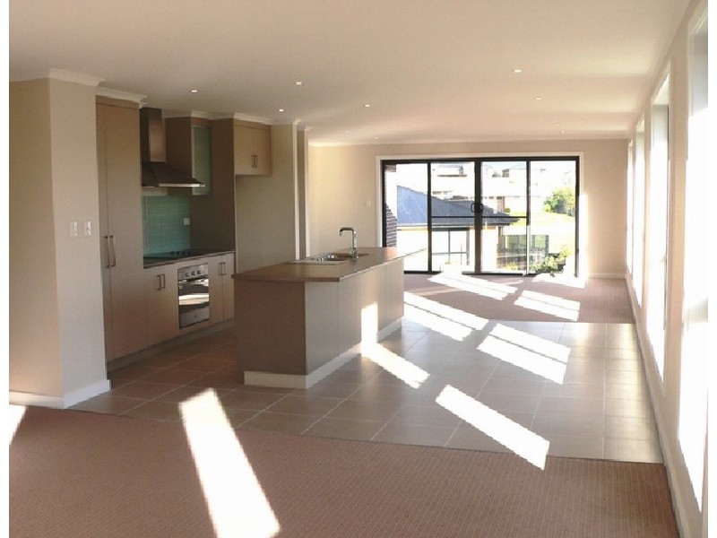 5 Sarinda Close, Newnham TAS 7248