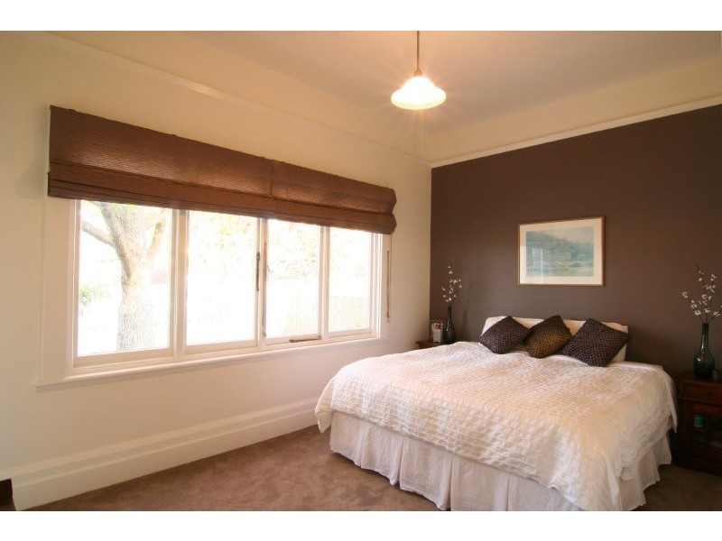 8 Belhaven Crescent, Newstead TAS 7250