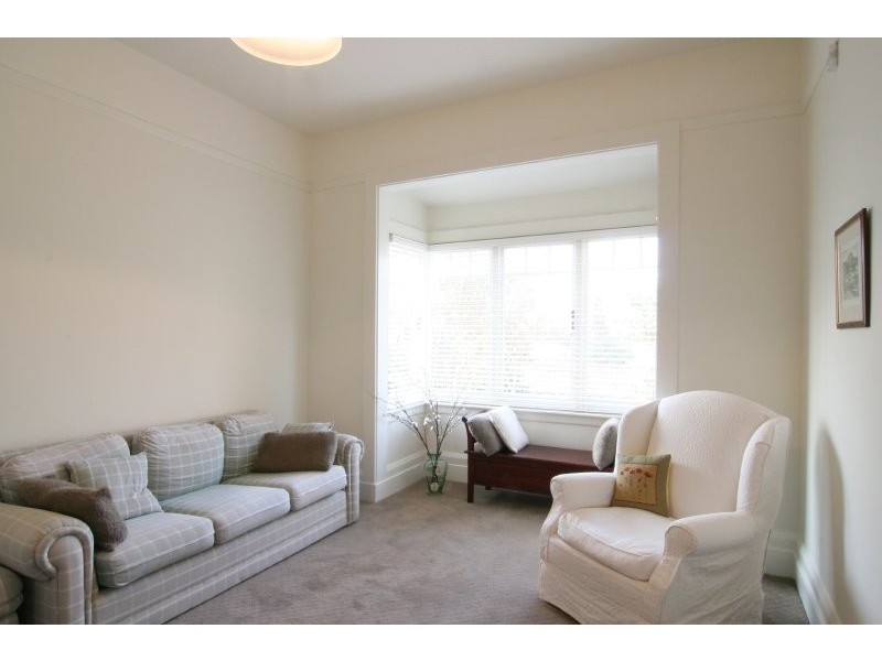8 Belhaven Crescent, Newstead TAS 7250