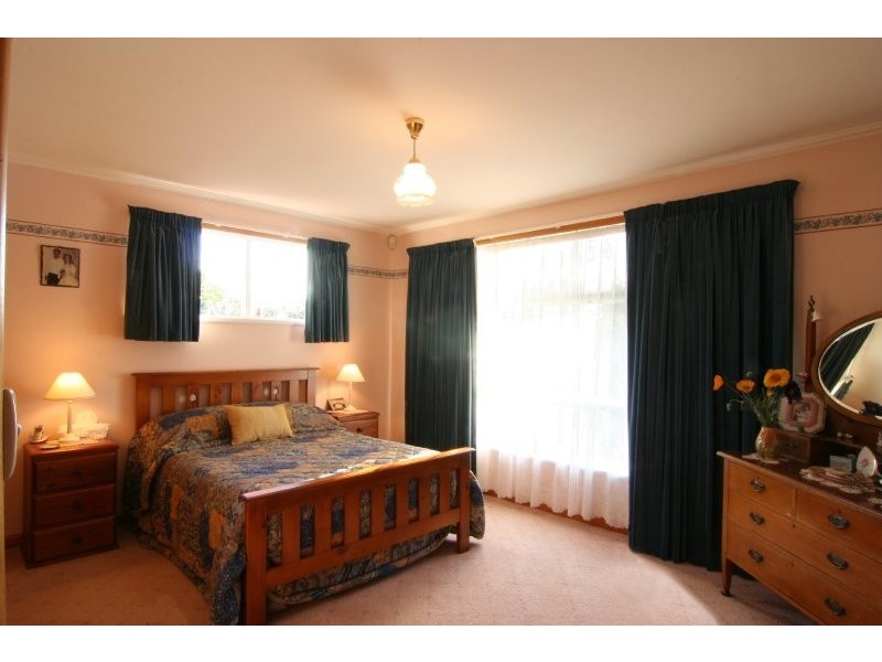 4 Greenway Avenue, Norwood TAS 7250