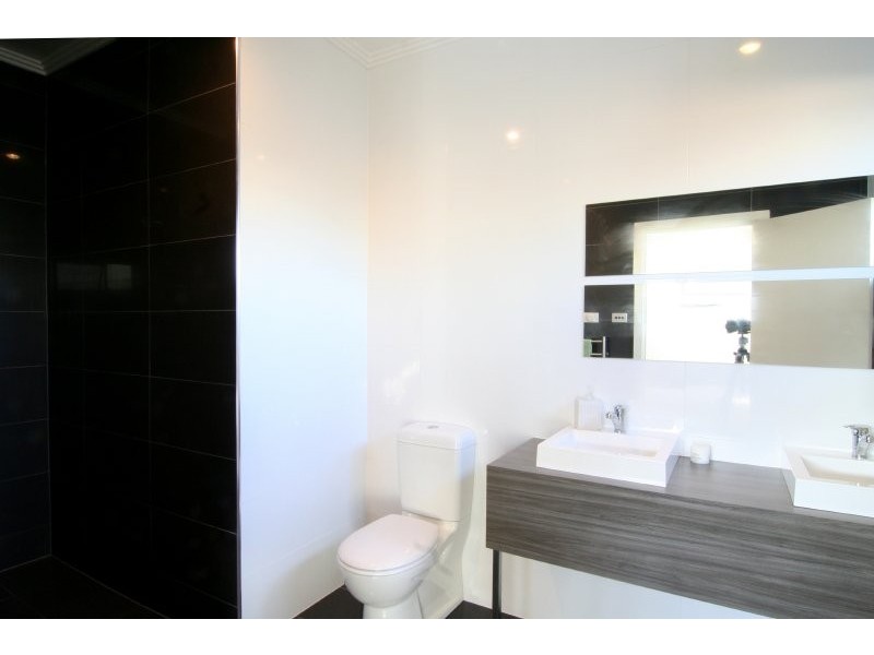 5 St James Close, Newstead TAS 7250