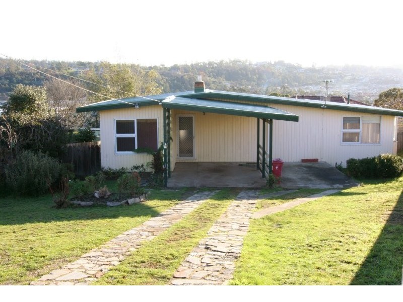 14 Cue Street, Youngtown TAS 7249
