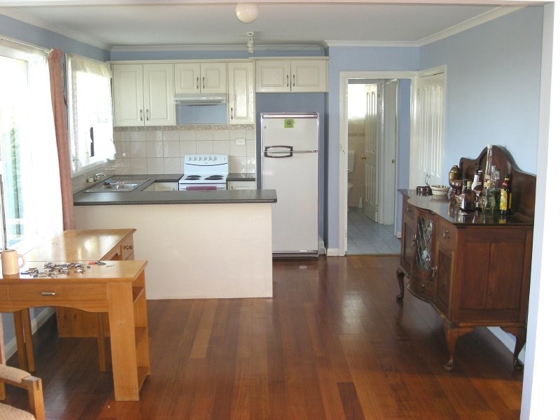 32 Crandon Crescent, Newnham TAS 7248