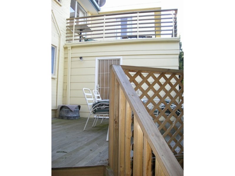 32 Crandon Crescent, Newnham TAS 7248