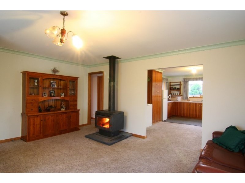 11 Village Court, St Leonards TAS 7250