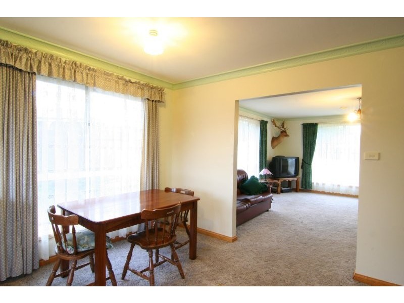 11 Village Court, St Leonards TAS 7250