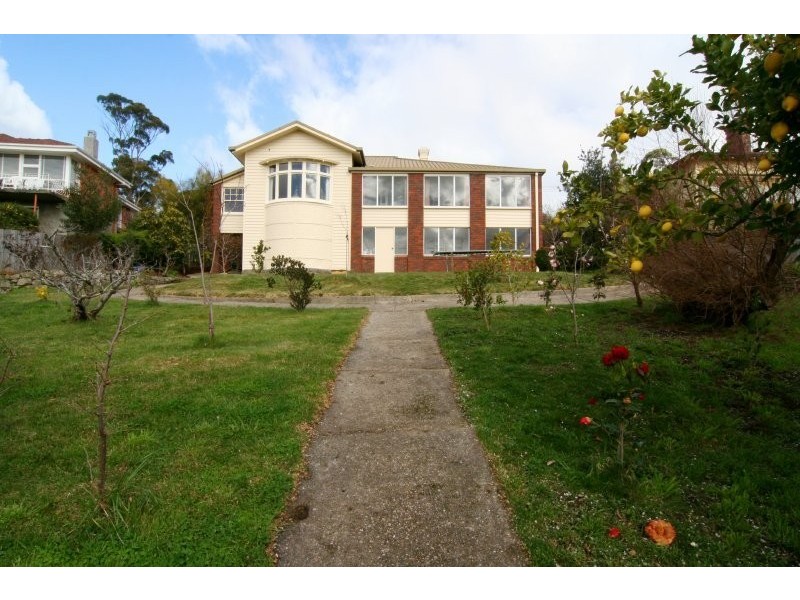 18 Delamere Crescent, Trevallyn TAS 7250