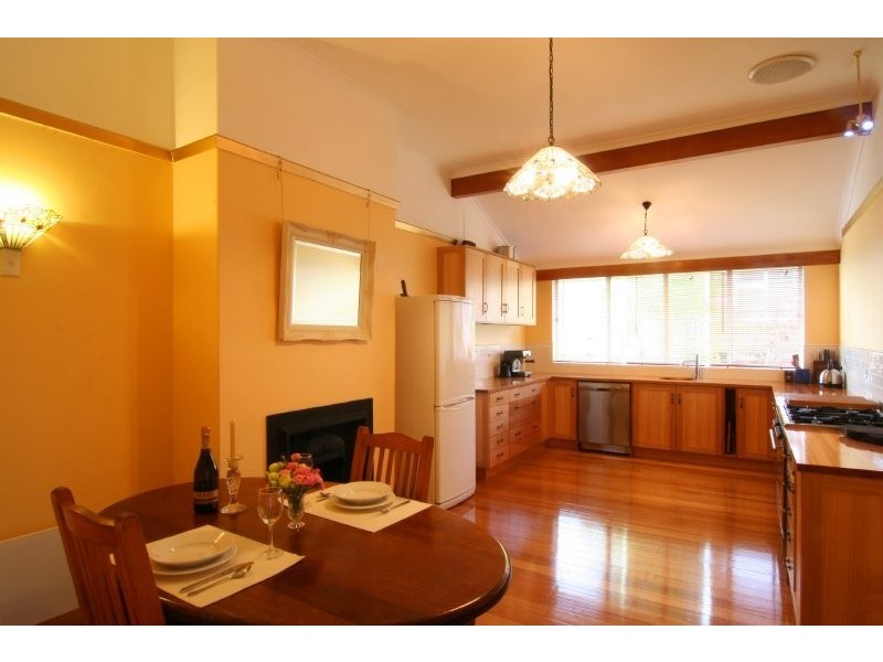 18 Delamere Crescent, Trevallyn TAS 7250