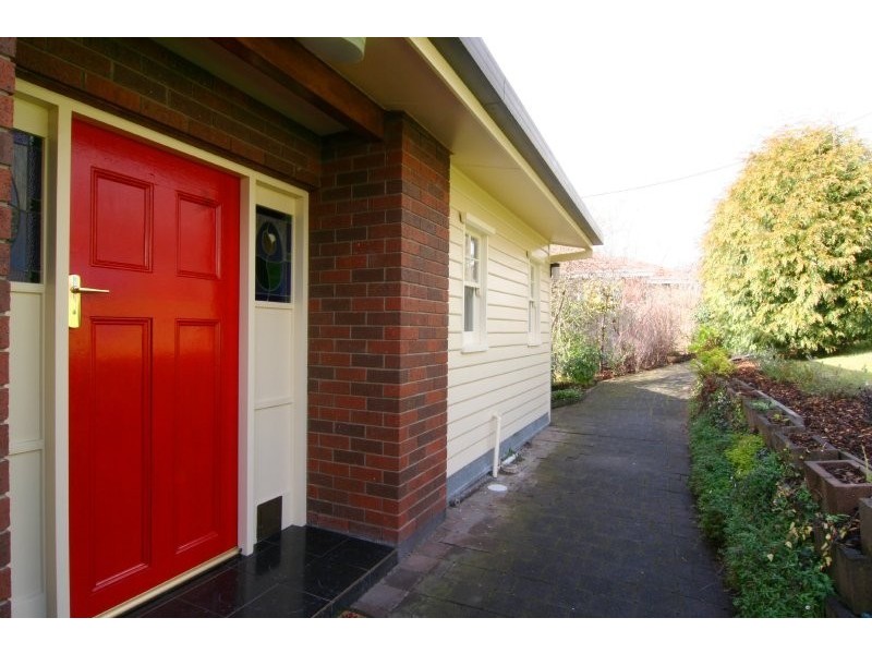 18 Delamere Crescent, Trevallyn TAS 7250