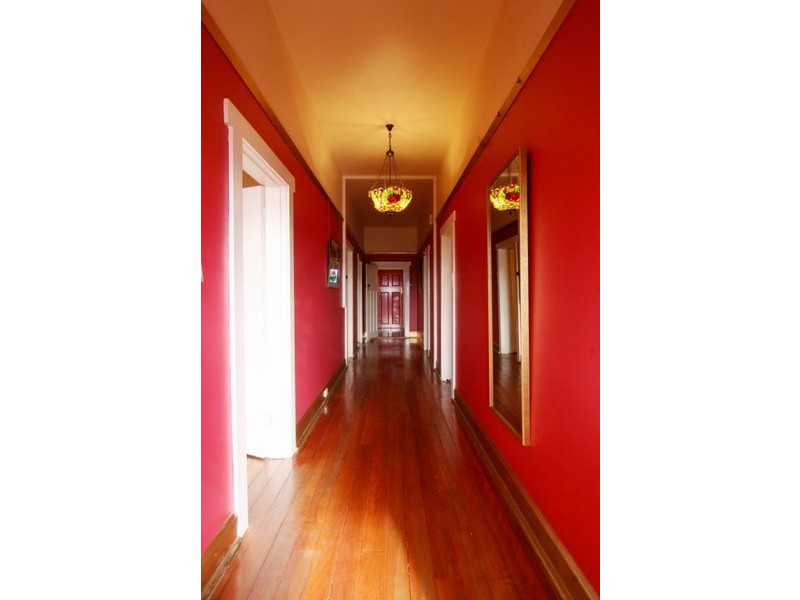 18 Delamere Crescent, Trevallyn TAS 7250