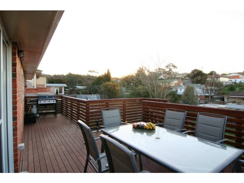 16 Kootara Place, Trevallyn TAS 7250