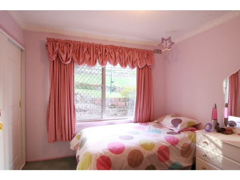 2 Alexander Avenue, West Launceston TAS 7250