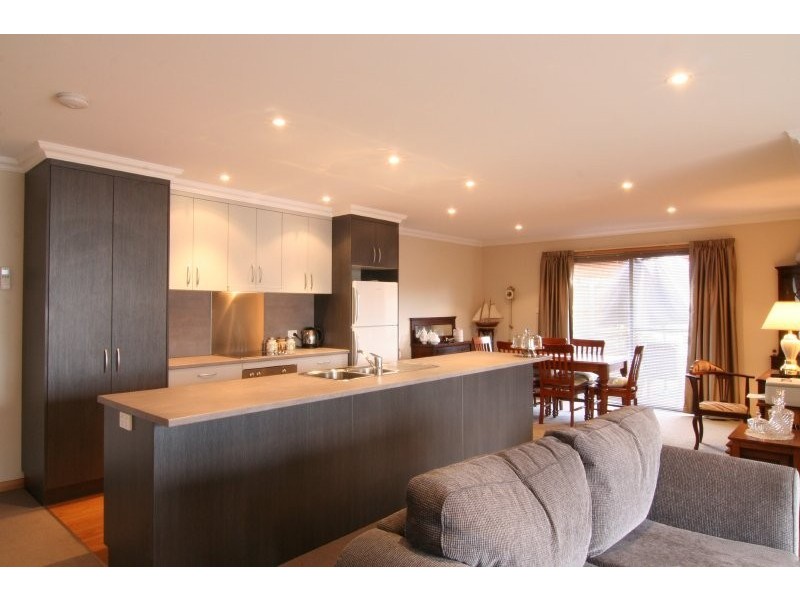 4/70 Belgrave Parade, Youngtown TAS 7249