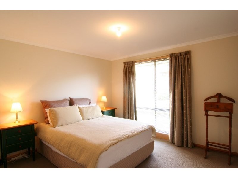 4/70 Belgrave Parade, Youngtown TAS 7249