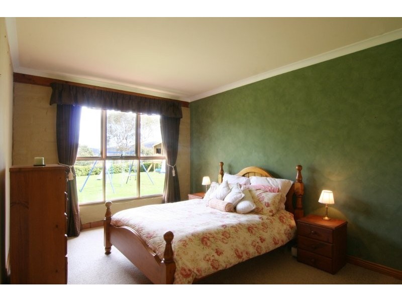 10 Travellers Drive, Travellers Rest TAS 7250