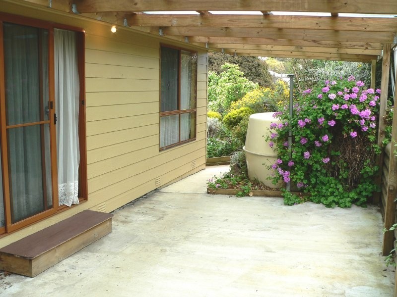 6a Weedon Avenue, South Launceston TAS 7249