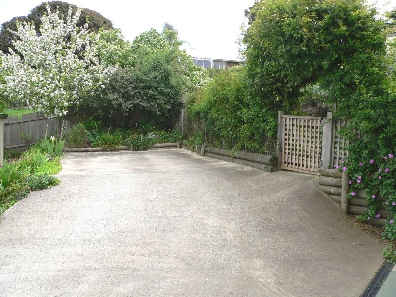 6a Weedon Avenue, South Launceston TAS 7249