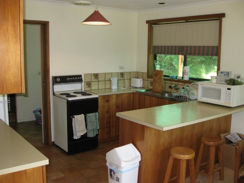 11 Parklands Place, Newnham TAS 7248