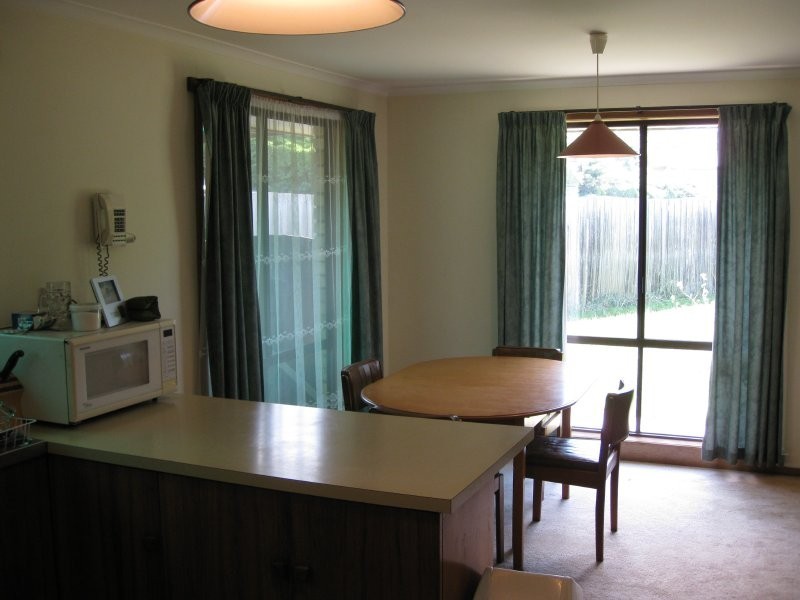 11 Parklands Place, Newnham TAS 7248