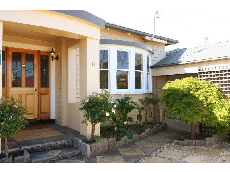 14 Button Street, Mowbray TAS 7248