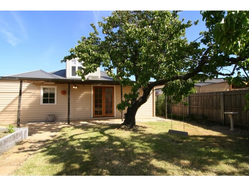 14 Button Street, Mowbray TAS 7248