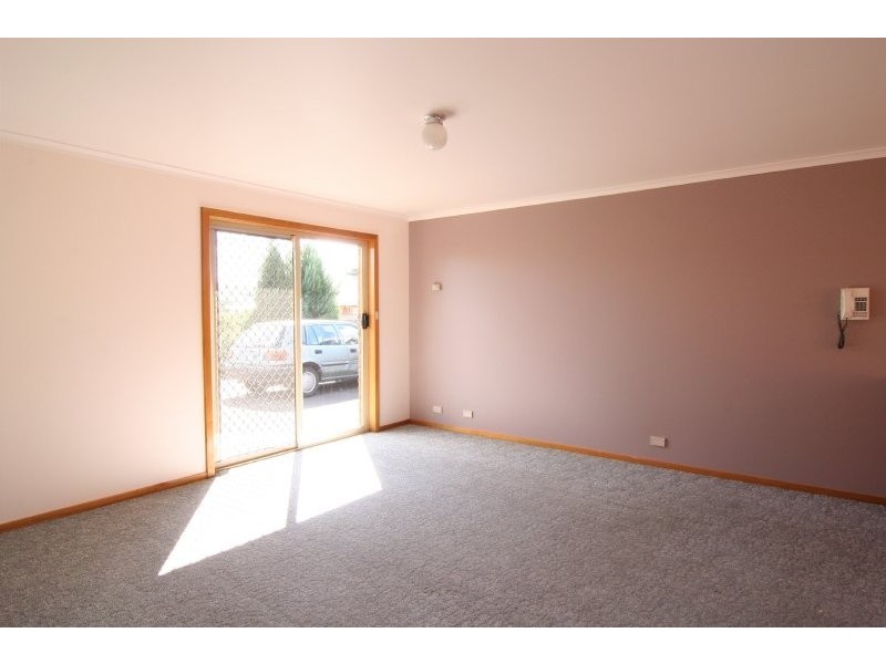 2/3 Buckingham Place, Prospect TAS 7250
