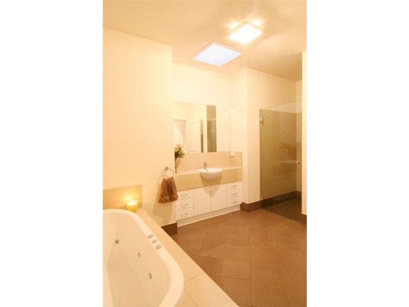 6 Maple Glade, Newstead TAS 7250