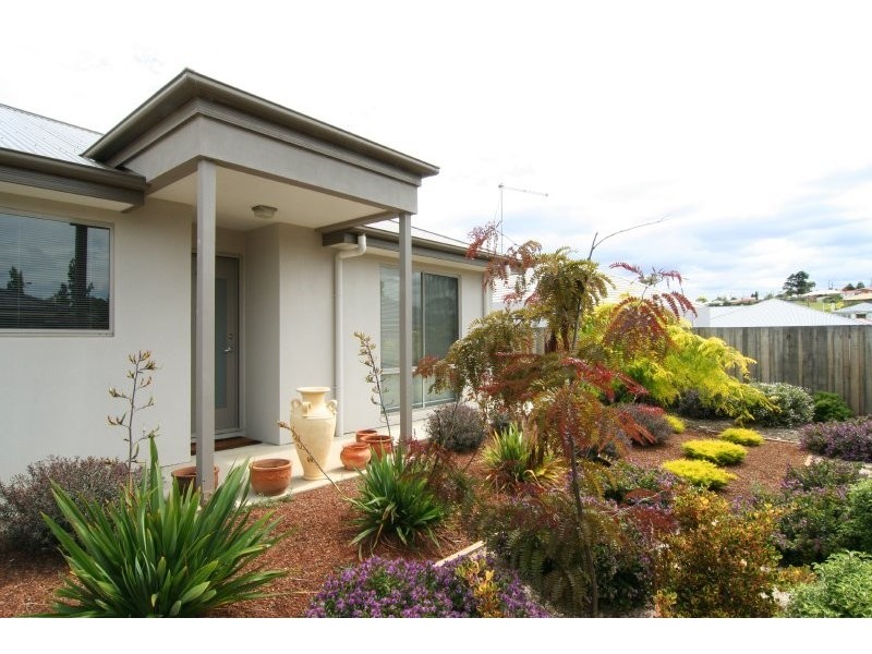 21 Bethune Place, Newnham TAS 7248